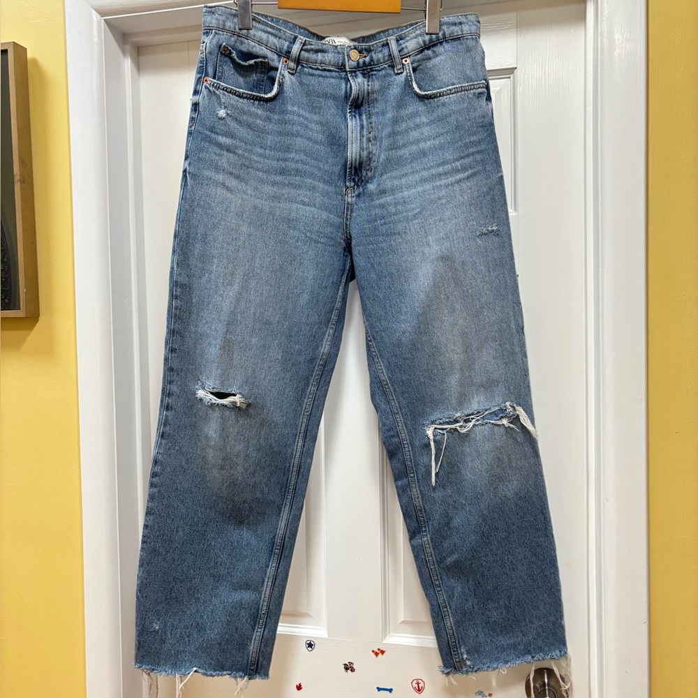 🚨3X$30🚨 Zara Women's Blue Straight-Leg Jeans with Distressed Details